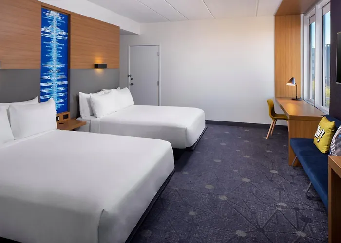 Aloft By Marriott Hotel 3*